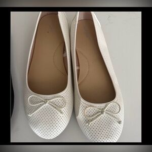 Kids White Ballet Flats